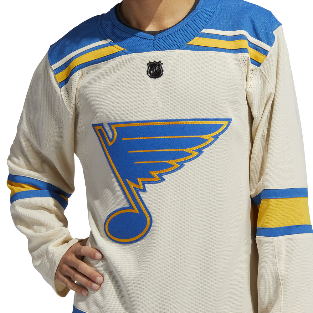 Brand New Player Issued St. Louis Blues Fanatics Pro Hooded